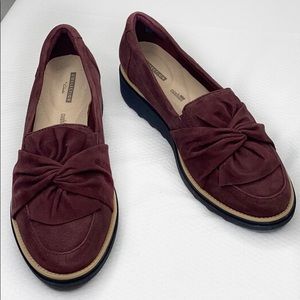 Clark’s Sharon Dasher Knot Suede Platform …